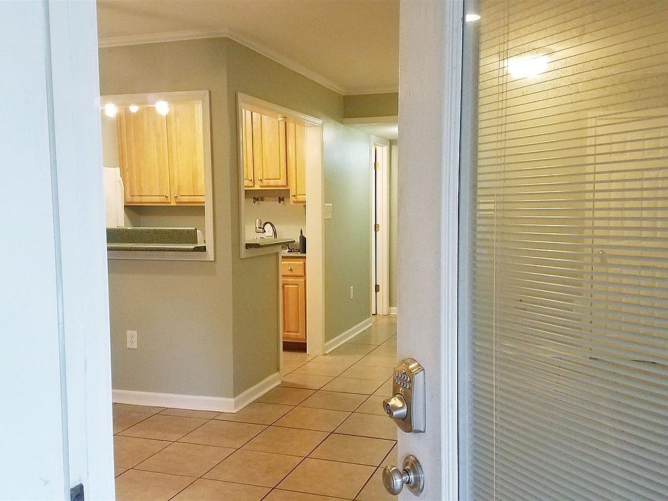 1st image of 710 Scenic Hwy APT 110