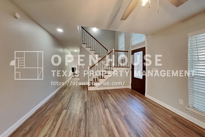 4 bed, 2.5 bath, 2136 sqft, $2,100 — Photo 4