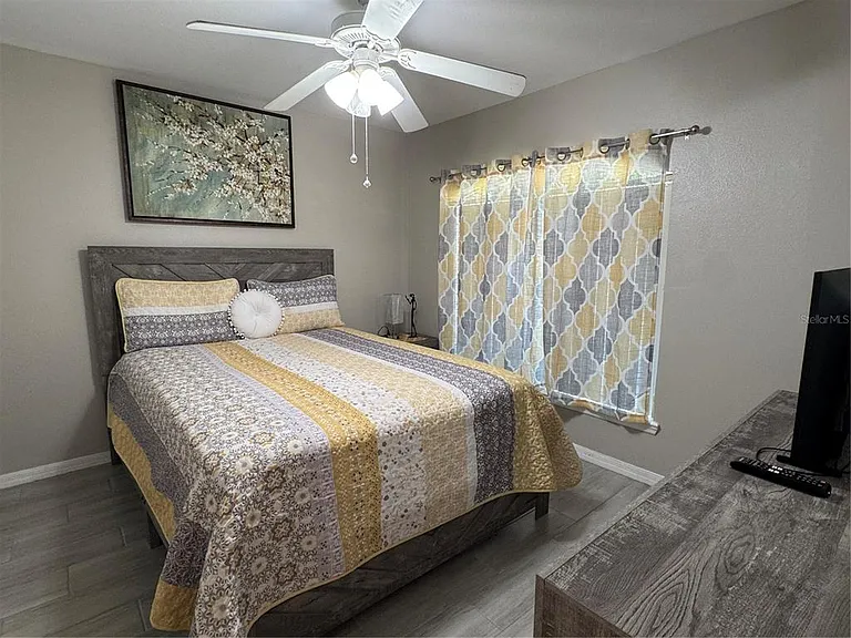 1126 Sandy Ridge Dr — Photo 8