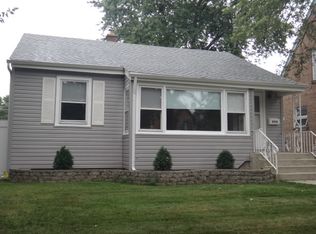 9739 S 51st Ave, Oak Lawn, IL 60453