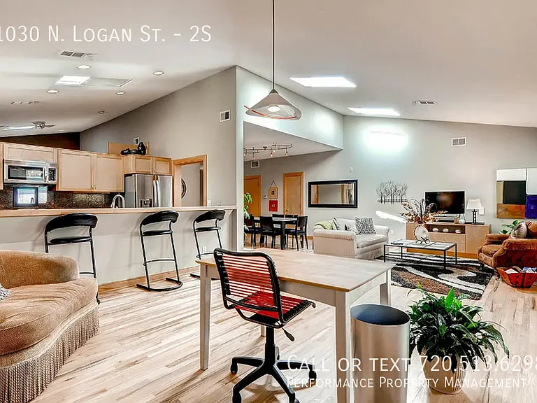 1030 N Logan St #2S — Photo 10
