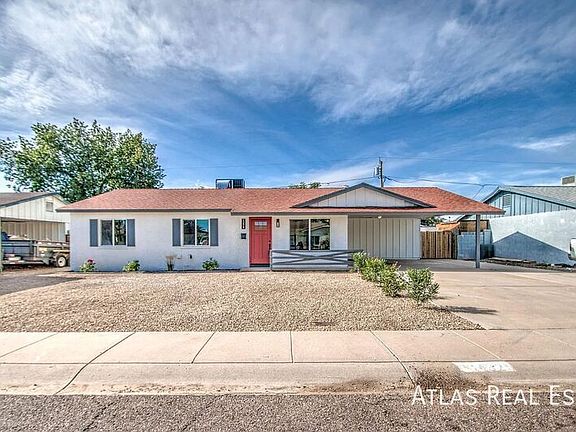 2nd image of 14820 N 36th Pl