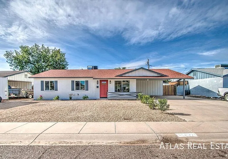 14820 N 36th Pl — Photo 2