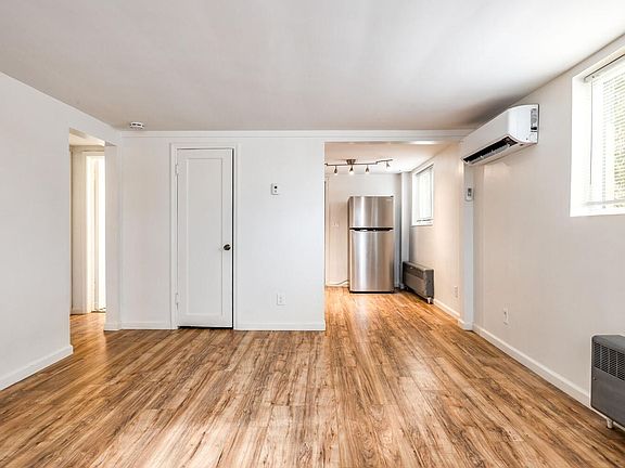 4th image of 1247 S Lake St