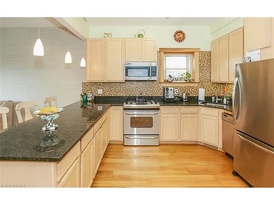 Sold by Keller Williams Realty Empire | media 7