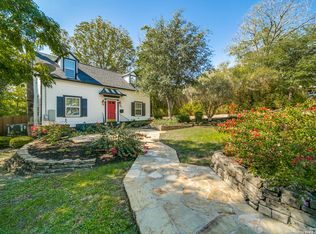 112 Redwood St, Alamo Heights, TX 78209