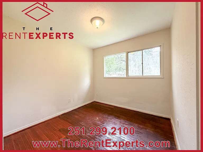 2554 Morningside Dr — Photo 7