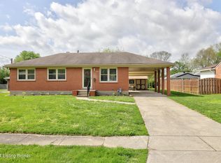 2012 Dixie Garden Dr, Louisville, KY 40272