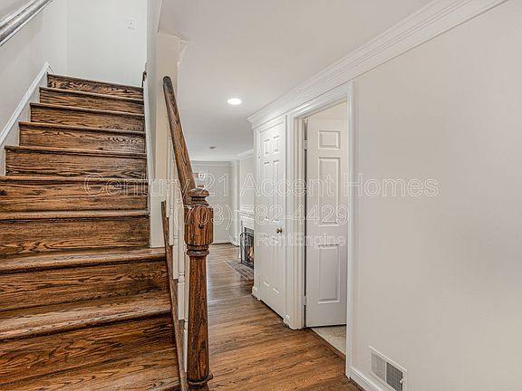 2nd image of 1249 Portner Rd