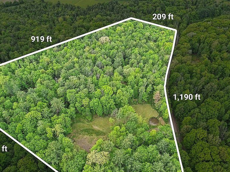 1st image of 275 Harpur Hill Rd