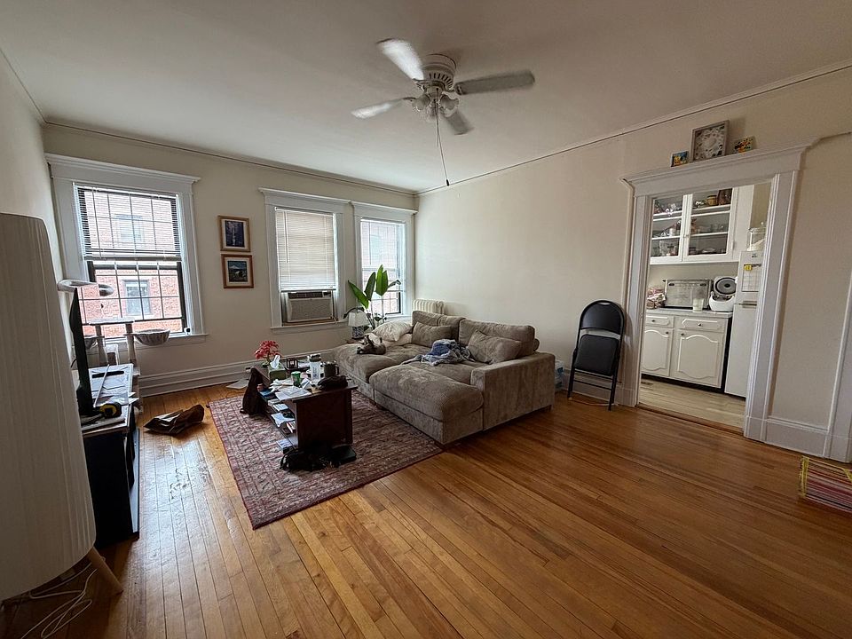 2nd image of 1277 Commonwealth Ave APT 304