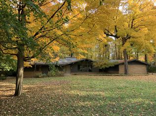 5161 W Donges Ln, Brown Deer, WI 53223