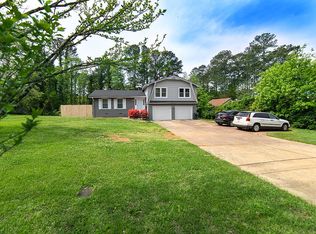 691 Oak Rd, Lawrenceville, GA 30044