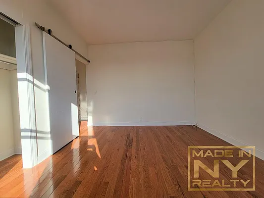 Rented by Made In NY Realty | media 14