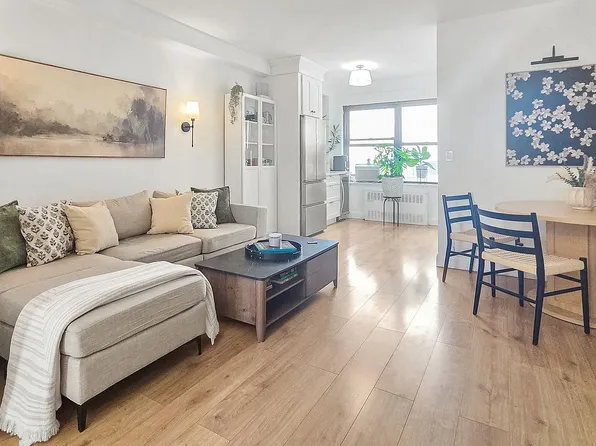 99-60 63rd Rd APT 9P, Rego Park, NY 11374