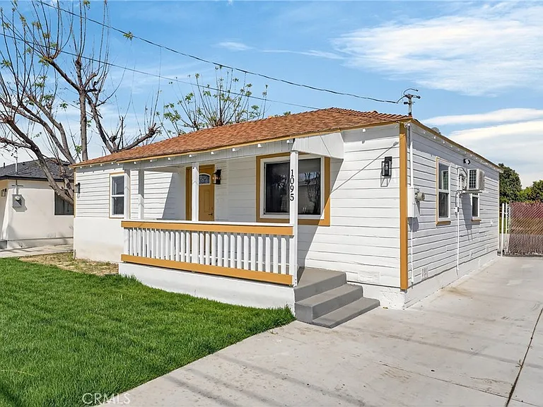 1095 E Phillips Blvd — Photo 3