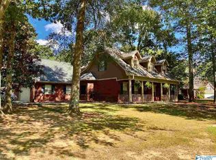 101 Ridgewood Dr, Madison, AL 35757