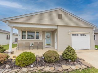 9 Lumsden Ct, Toms River, NJ 08757