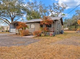 1035 W Wheeler Rd, Brandon, FL 33510