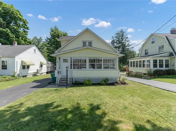 28 Long Ave, Hamburg, NY 14075