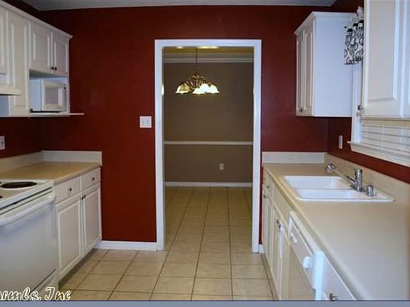 Kitchen(refrig not pictured)