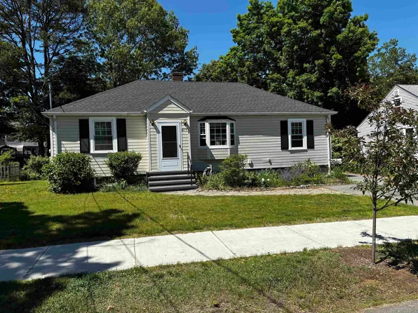 617 Colonial Drive, Portsmouth, NH 03801