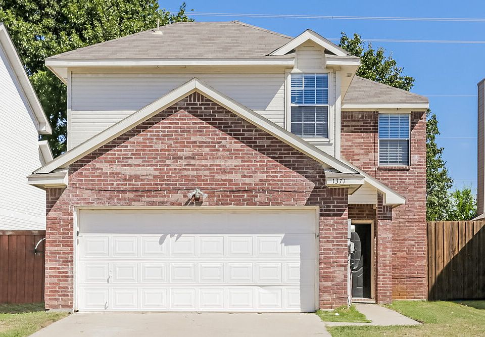 1st image of 1371 Mimosa Ln