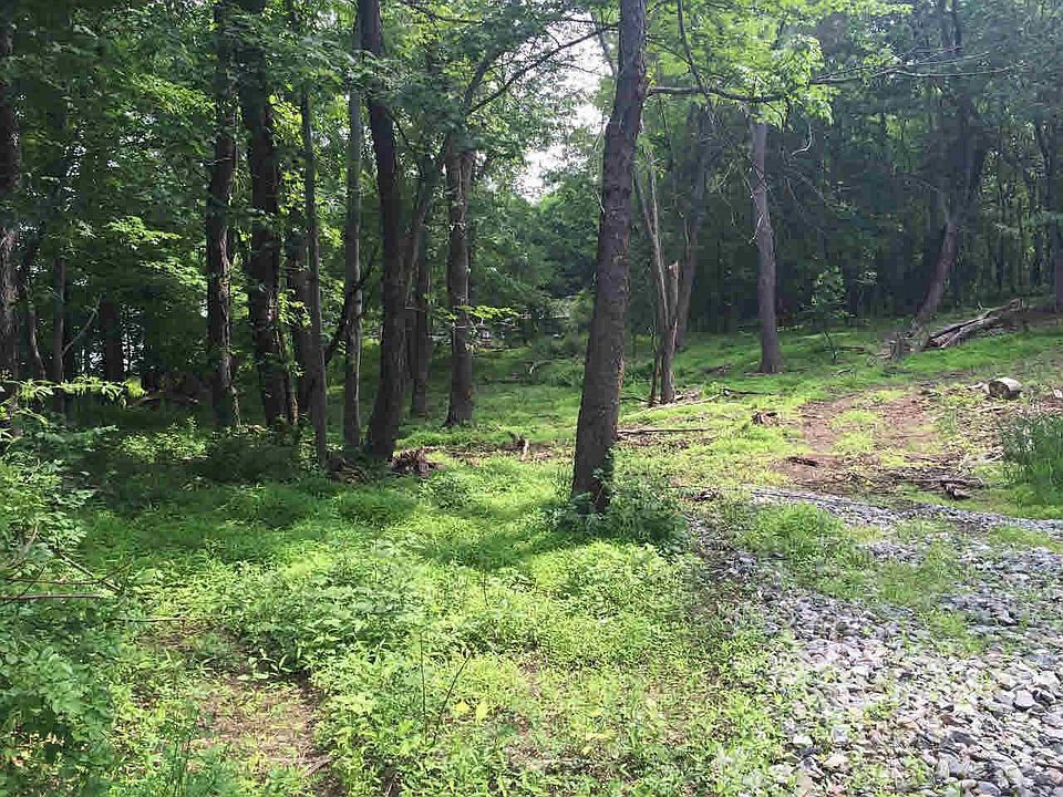 2nd image of 17-26 Crosswinds Ln