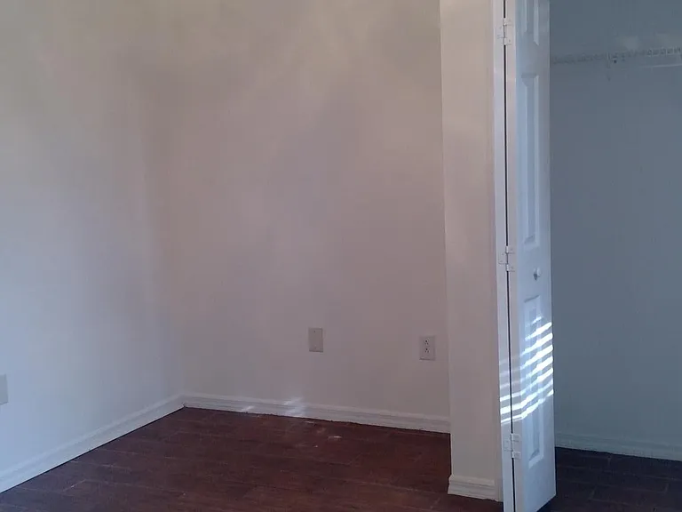 4830 Windingbrook Trl — Photo 8