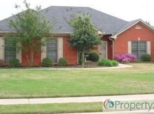 100 Old Glory Rd, Madison, AL 35758