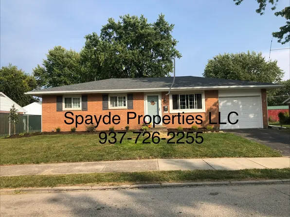1051 Skylark Dr, Troy, OH 45373