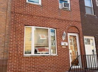 2441 S Hutchinson St, Philadelphia, PA 19148