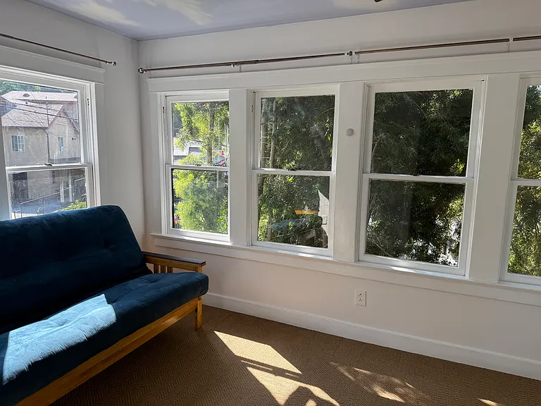 2046 Cerro Gordo St — Photo 29