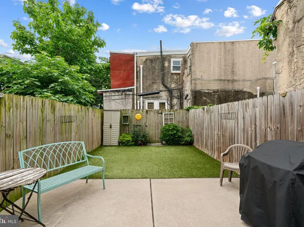 1304 S 21st St, Philadelphia, PA 19146