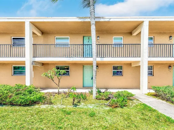 12300 Park Blvd APT 116, Seminole, FL 33772