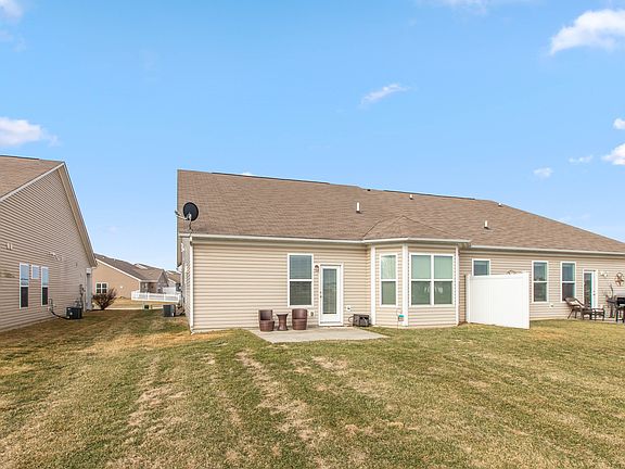 2nd image of 4093 Gordman Dr