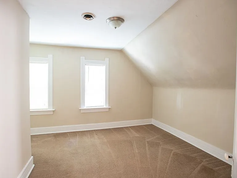 2573 N. Bartlett Ave — Photo 12