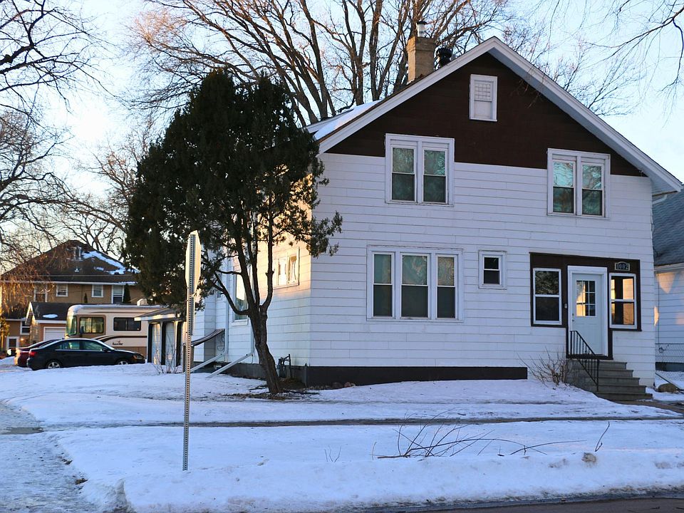 1st image of 1002 5th St N