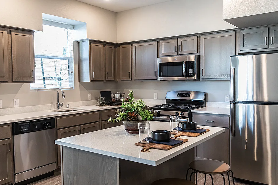 ARISTA APARTMENT HOMES — Photo 2