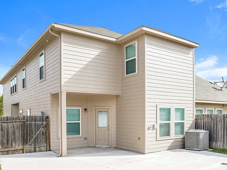 5109 Caldera Ct — Photo 17