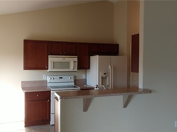 3rd image of 2511 24th St W