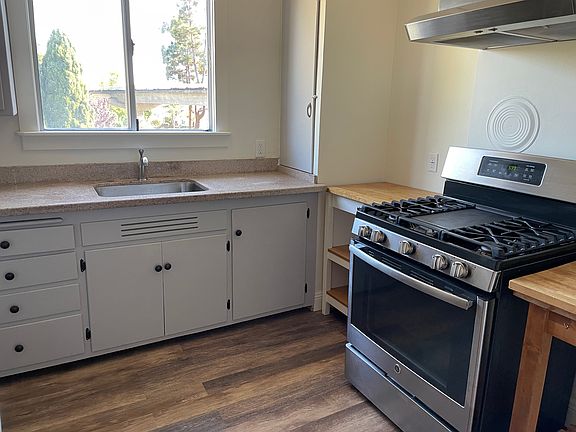 2nd image of 1278 Solano Ave