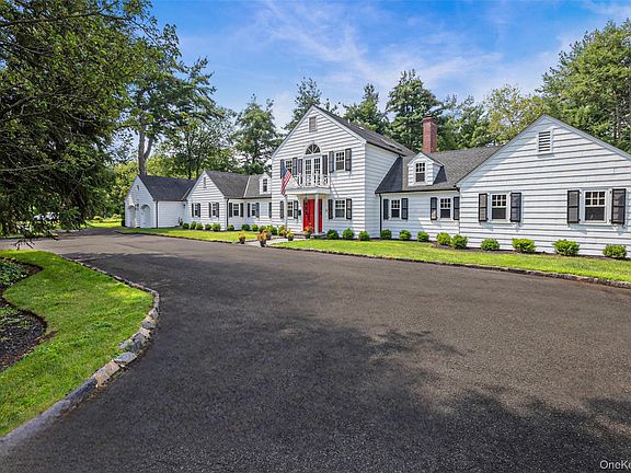 2nd image of 18 Lakeside Drive