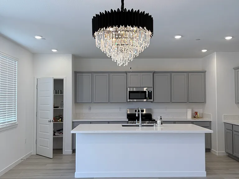12628 Hereford Ave — Photo 9