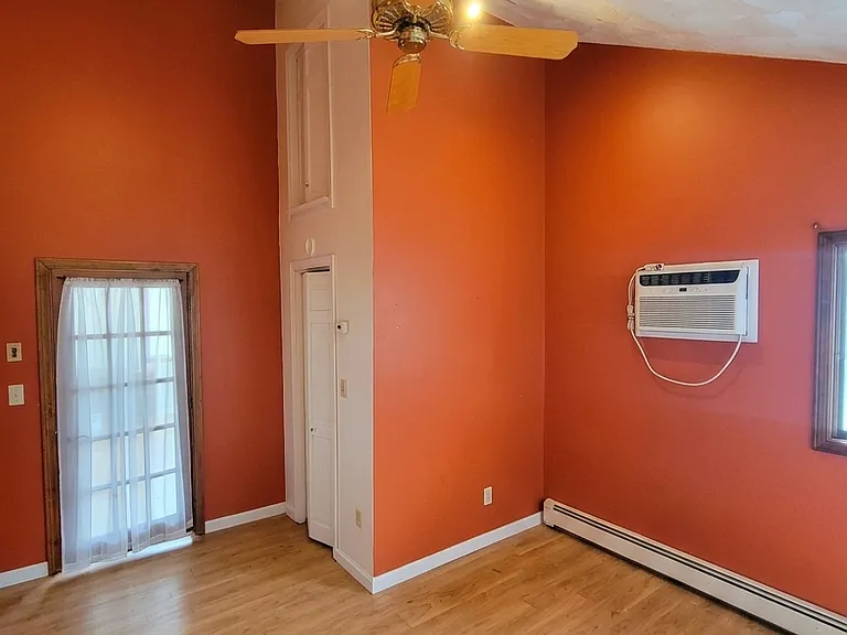 45 Breezy Hill Ter — Photo 20