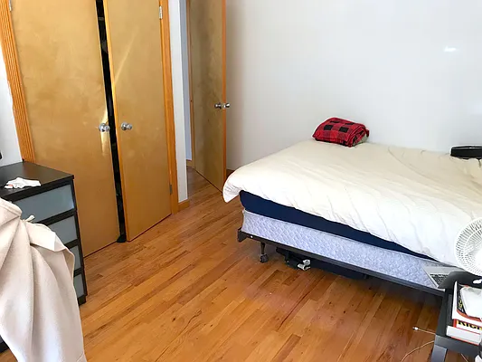 Rented by Capri Jet Realty Corp | media 16