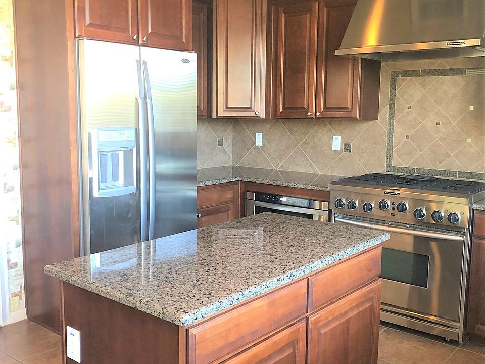 1st image of 5825 S 55th Dr