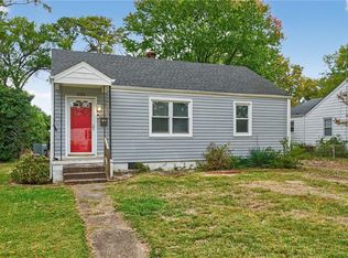 633 Brewer St, Newport News, VA 23605
