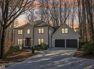 325 Upper Creek Ct, Roswell, GA