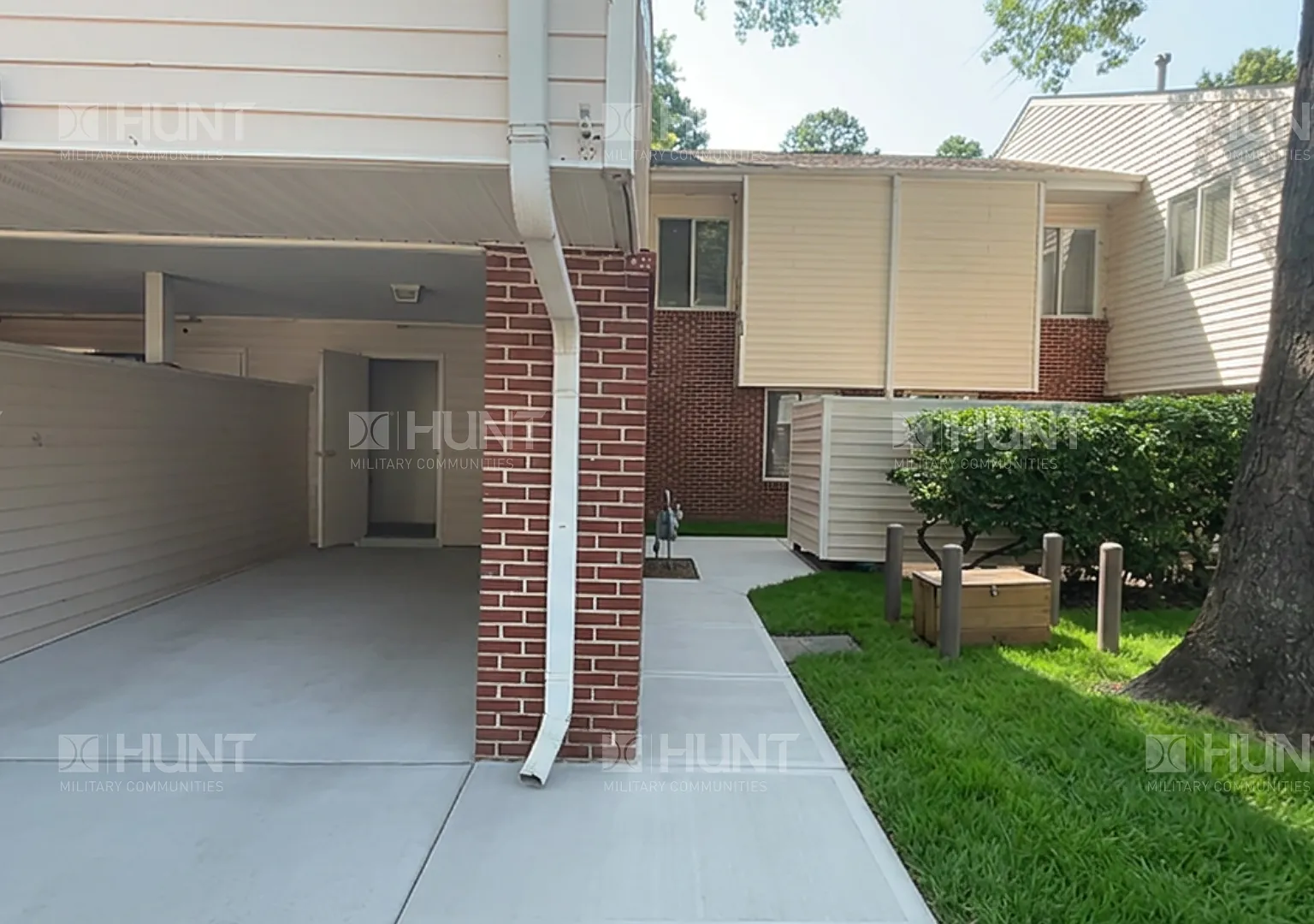 4 bed, 2.5 bath, 1850 sqft, $1,475 — Photo 2